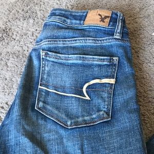 Anerican Eagle skinny jeans size 6!